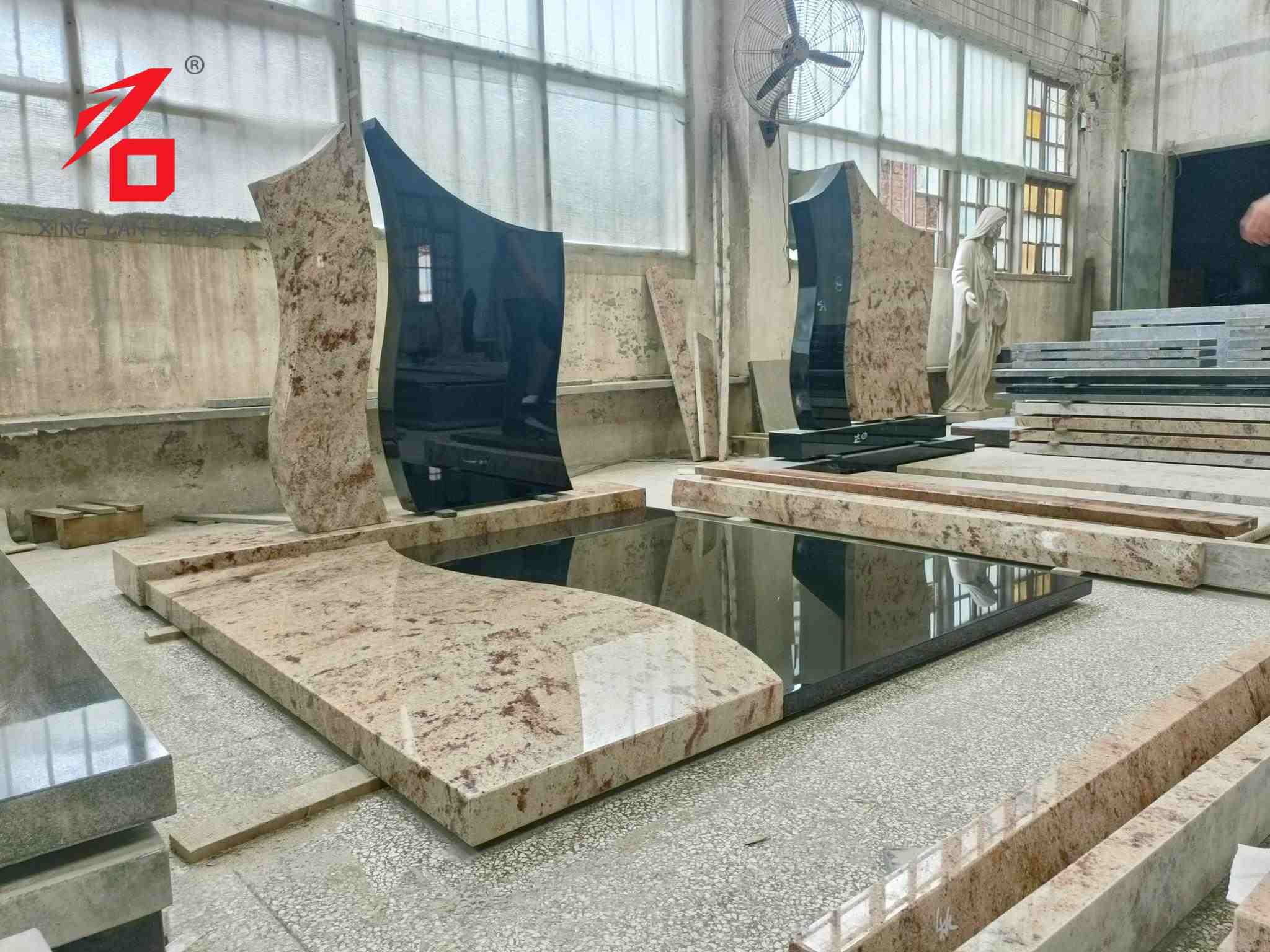 Lápida escultórica artística australiana